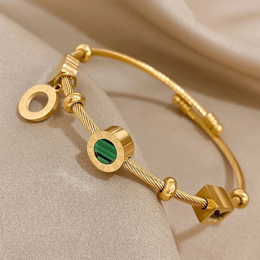 Bracciale con lettere romane NO:33