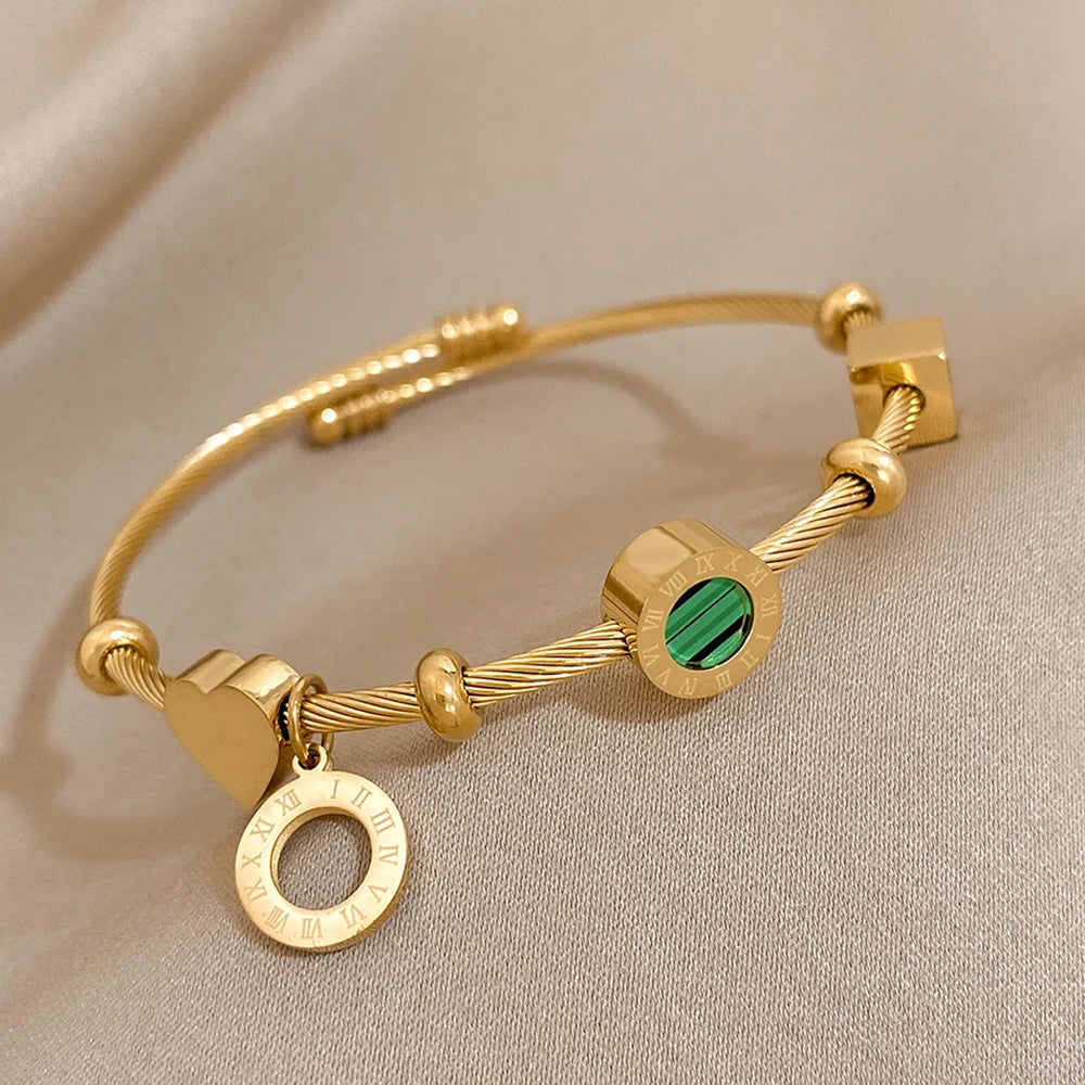 Bracciale con lettere romane NO:33