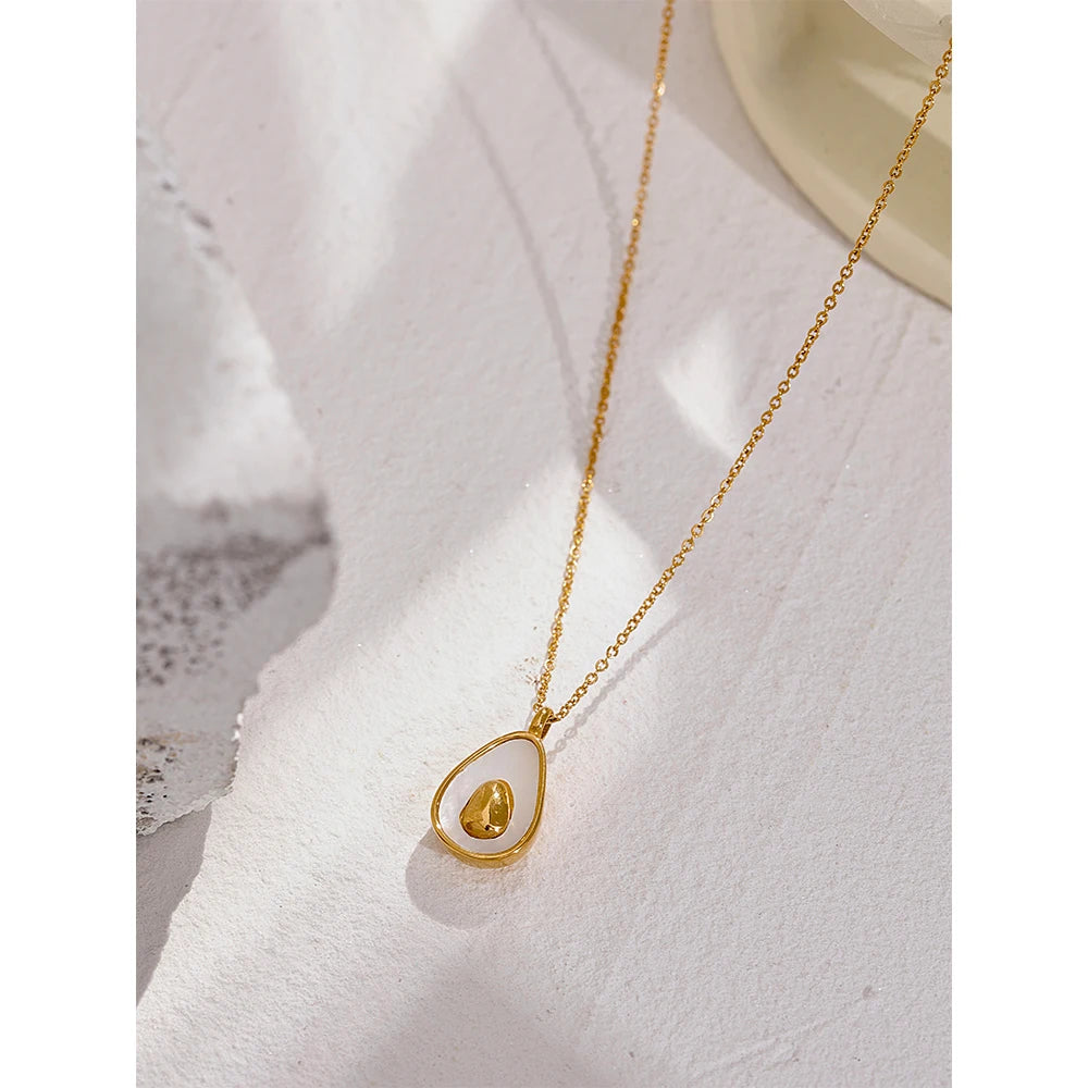 NO:57 Avocado Necklace
