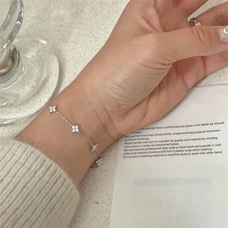 Bracciale con fiori di cristallo n. 15