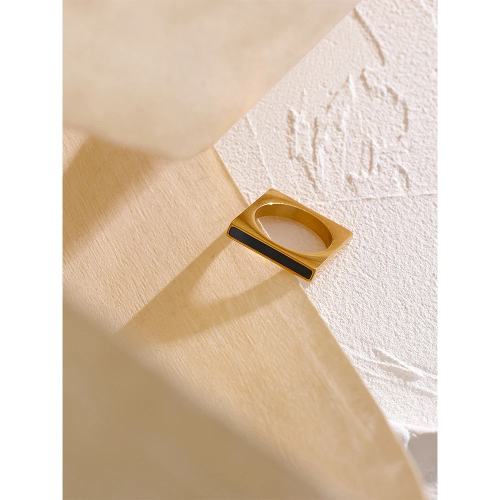 NO:50 Geometric Square Ring