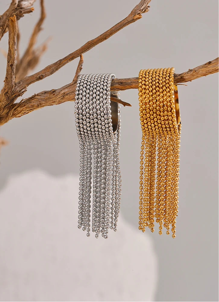 NO:18 Tassel Ring