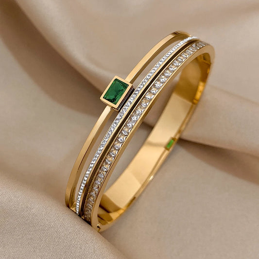 NO:34 Emerald Line Cuff Bracelet