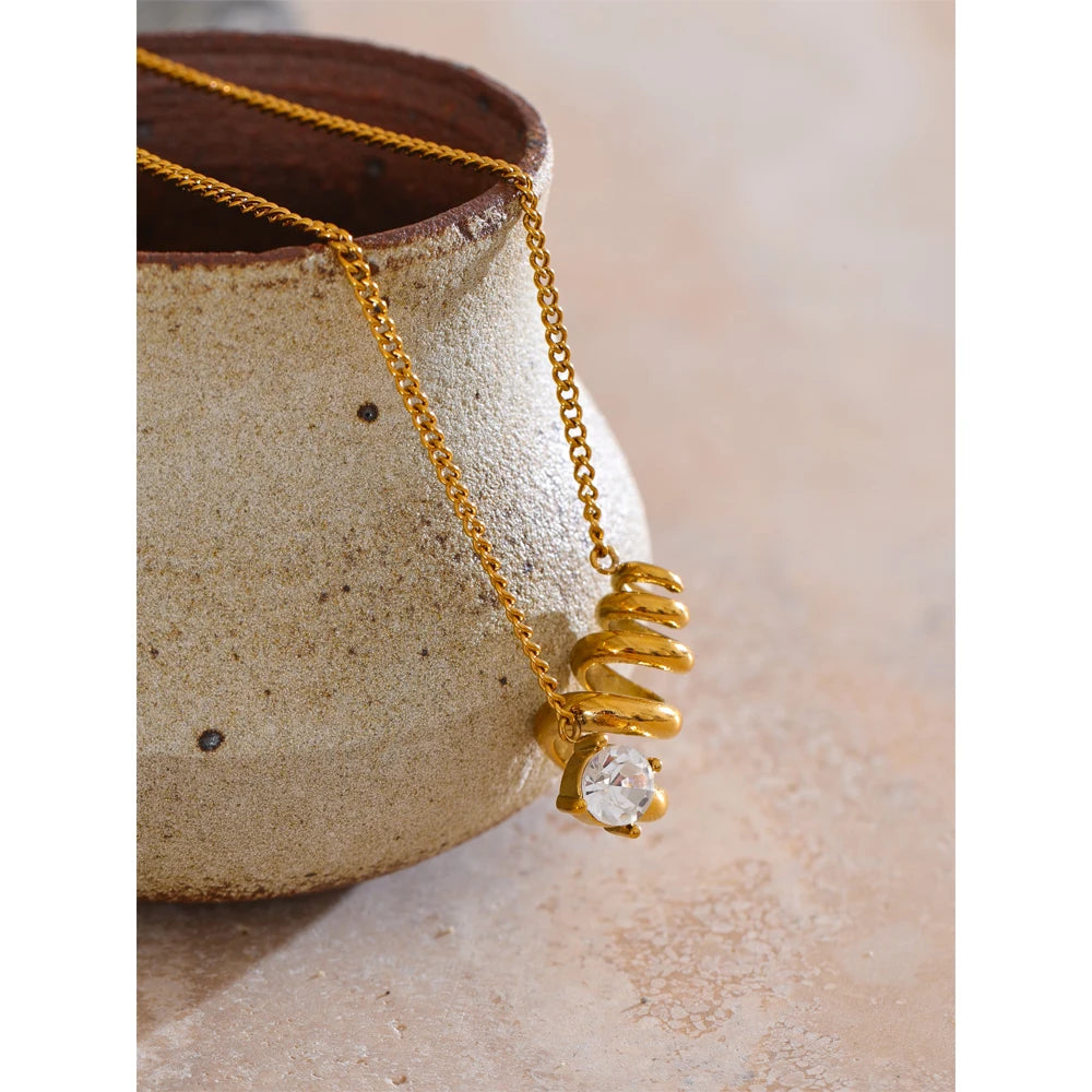 NO:49 Collana con zirconi irregolari