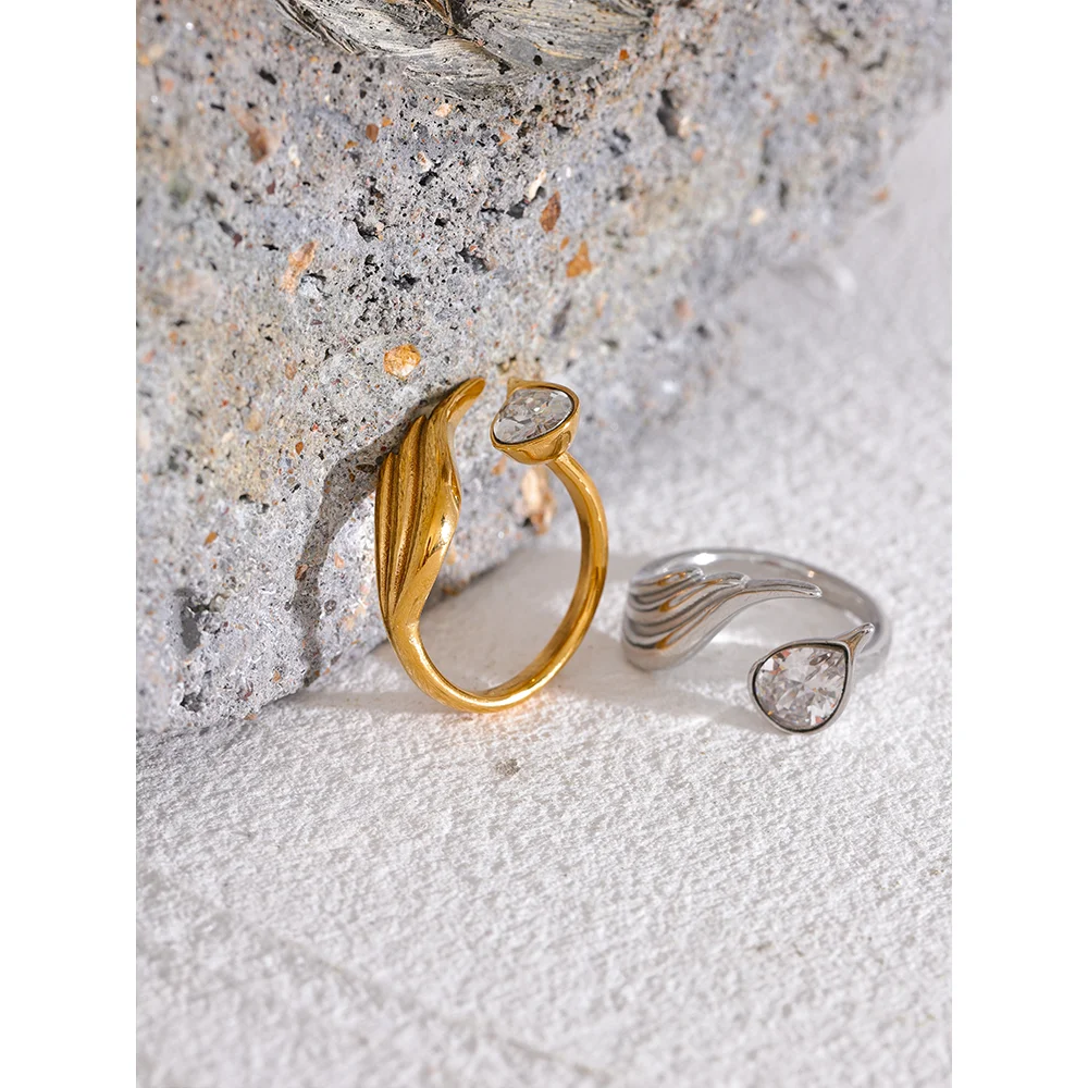 NO:50 Zirconia Wing Ring