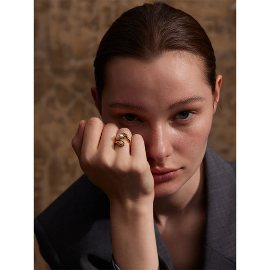 NO:2 Anello con perla geometrica