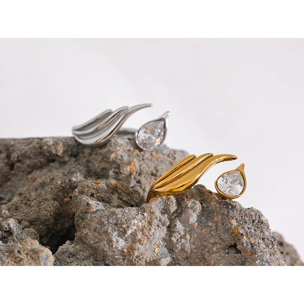 NO:50 Zirconia Wing Ring