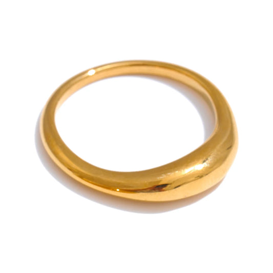 NO:23 Essential Curve Ring